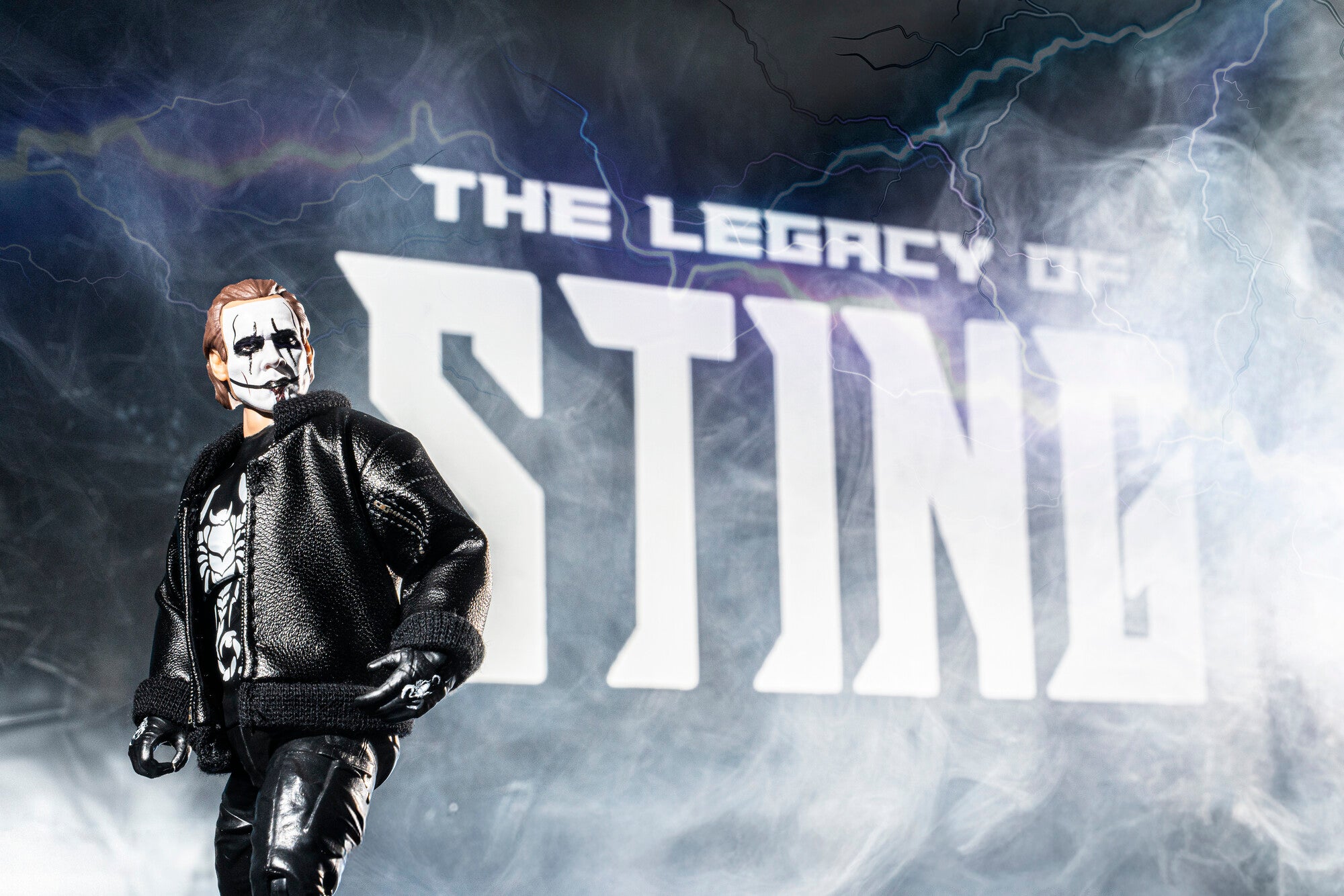 AEW0623_STING_VAULT_ART6_lpr_d76c5aef-3d38-4051-b310-cf8f87732de8.jpg