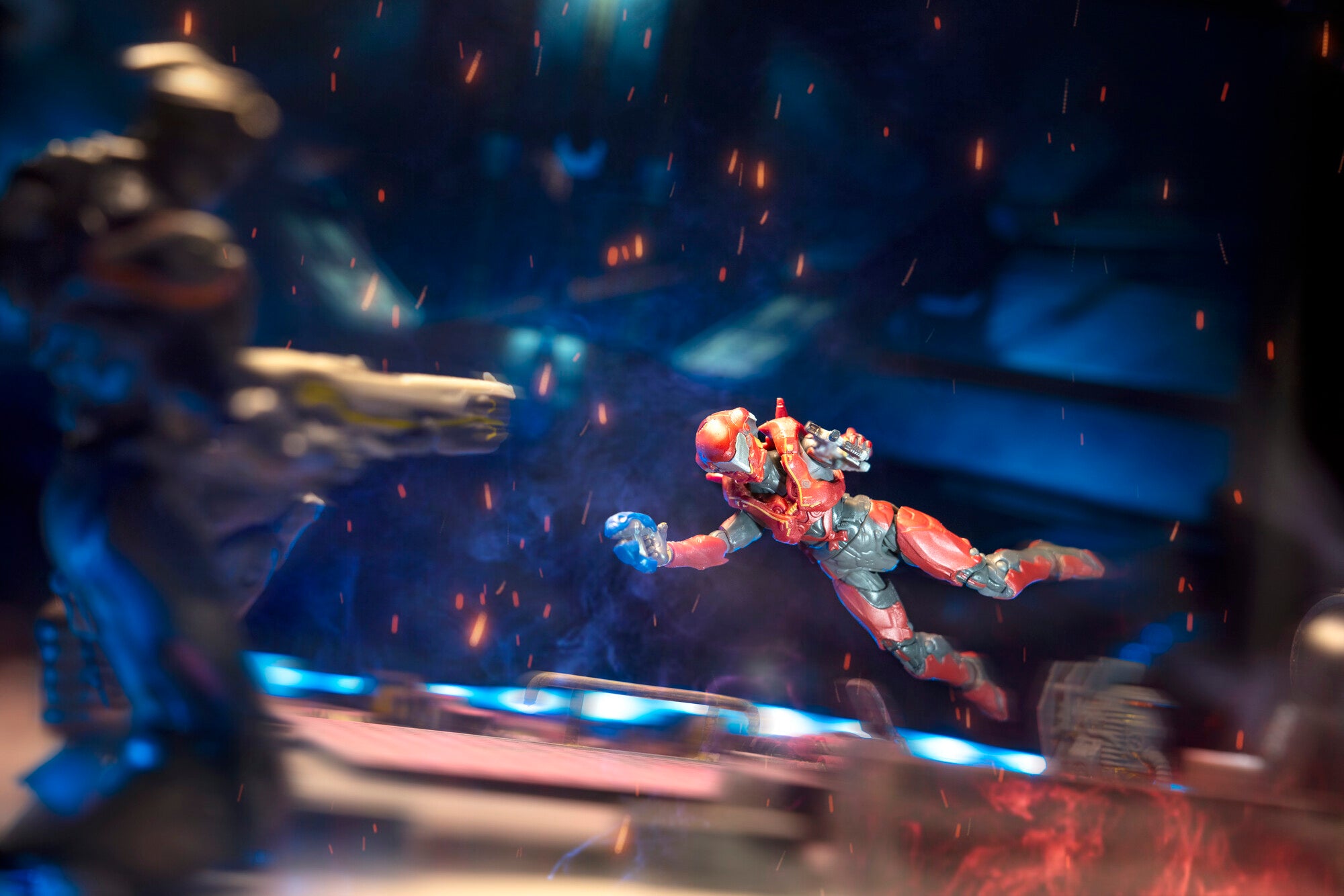 HLW0400-Halo-Multipack-PrometheanSoldierandSpartanValeVault-Artistic-Fig017_lpr.jpg
