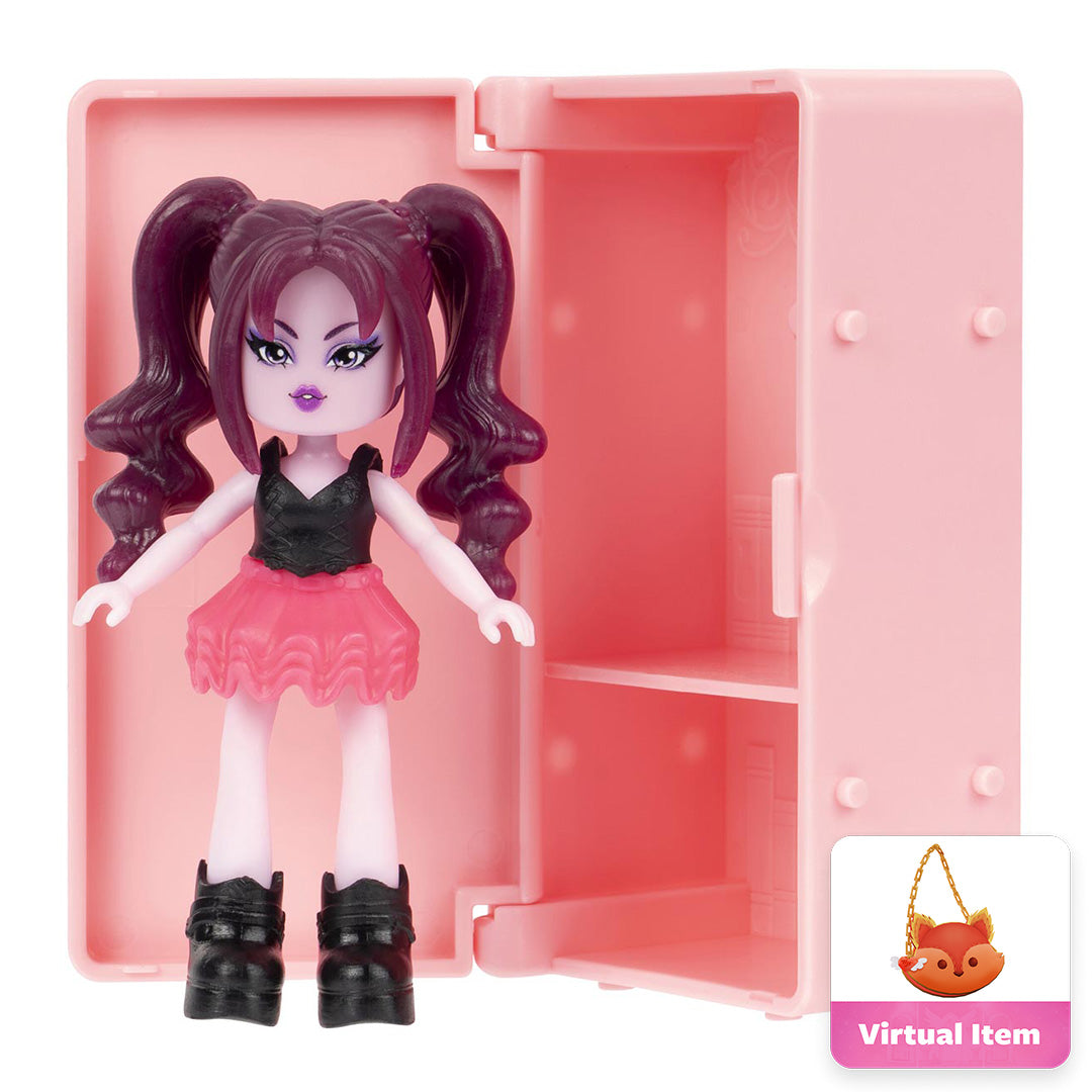 RYH0035-surprise-locker.jpg